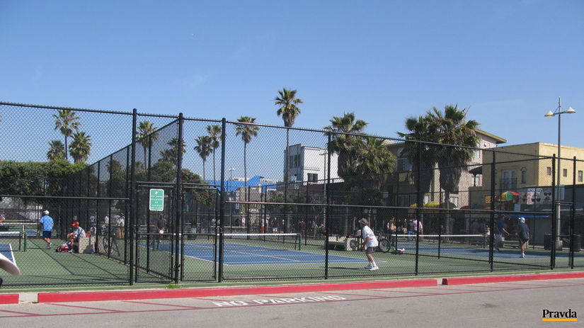 Kurty na paddle tenis.