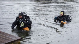 Potápači zbierajú odpad zo Štrbského plesa, za 10 rokov vytiahli 5,5 tony