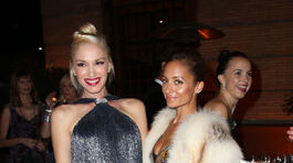 Gwen Stefani (vľavo) s dizajnérkou Nicole Richie