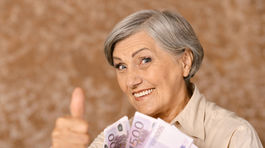 Penzistom, ktorí pracujú, sa automaticky zvýšia dôchodky