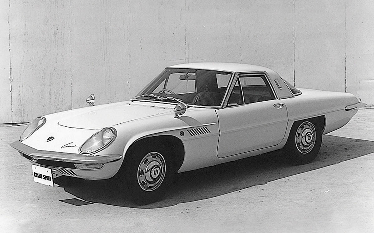 Mazda sa v roku 1964 stala druhou automobilkou...