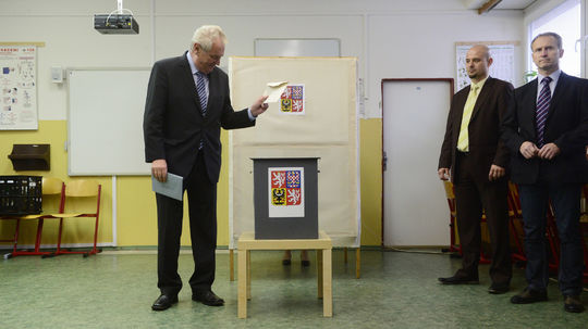 Český prezident Miloš Zeman volil už v piatok.