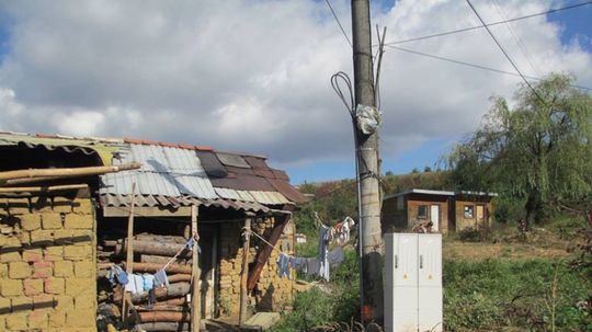 Staré chatrče budú čoskoro v Kojaticiach...