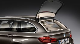 BMW-5-Series Touring 2014
