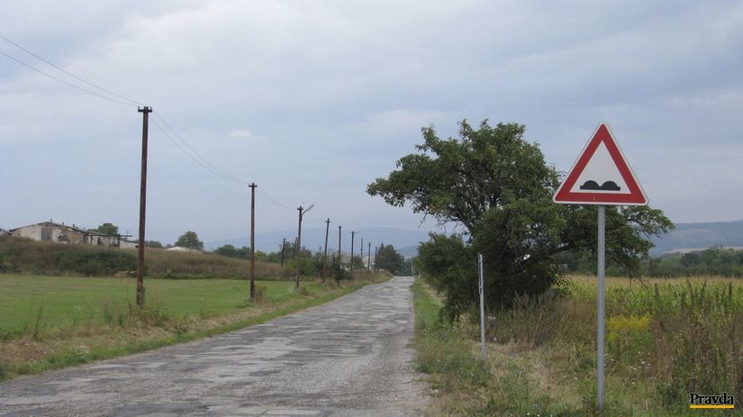 Úsek medzi obcami Bohdanovce a Nižný Čaj, ktorý...