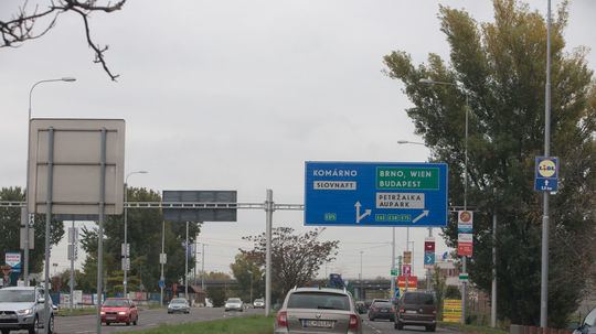 Doprava v Bratislave sa ešte skomplikuje, NDS bude opravovať úseky na D1