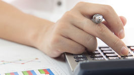 Od krízy stúpol výber daní na Slovensku o dve pätiny