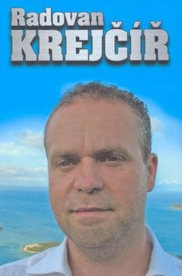 Obálka knihy Radovan Krejčíř.