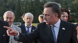 Nech prídu mimozemšťania a preveria nás, odpovedá na kritiku Rusko