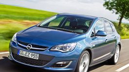 Opel Astra 2014