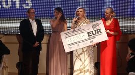 Počas večera sa vyzbieralo 10-tisíc eur, ktoré poputujú na konto dostavby centra pre onkologické pacientky. 