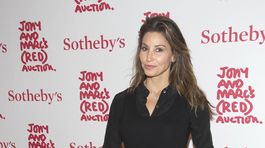 Herečka Gina Gershon.