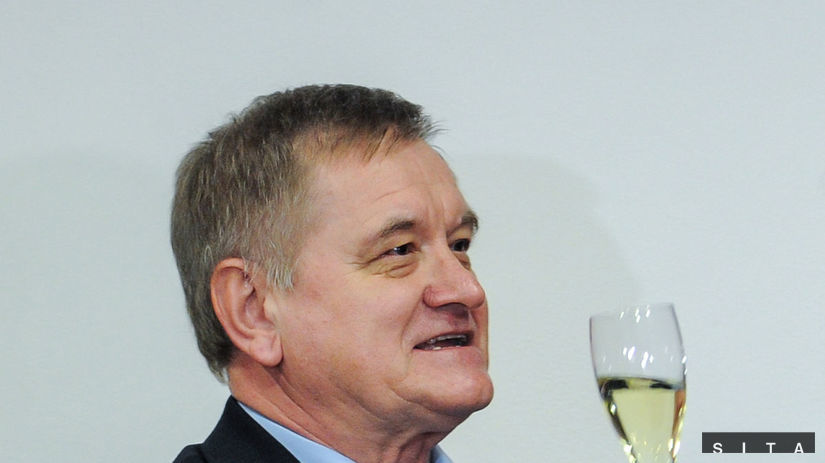 Predseda Nitrianskeho samosprávneho kraja Milan...