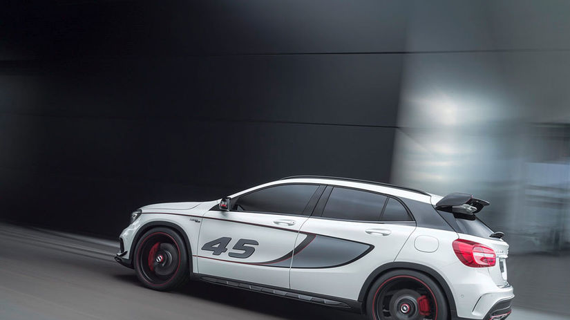 V zadnej časti upúta prítlačné krídlo a mohutný...