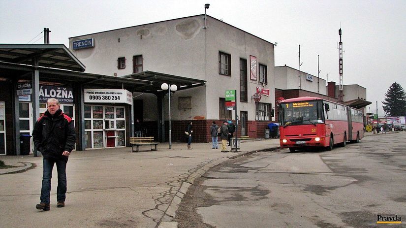 trenčín, vlaková stanica,