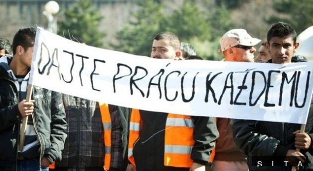 Na demonštráciách nezamestnaných sa objavujú aj...
