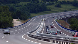 Parlament zamietol generálny pardon pre pokuty za diaľničnú známku