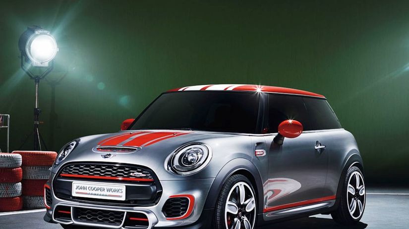 Mini JCW Concept dostalo kontrastný...
