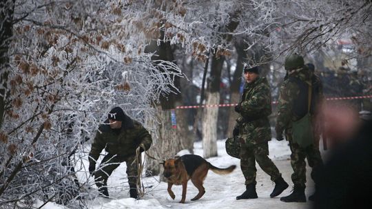 Blízko miesta výbuchu pomáhal zaisťovať stopy...