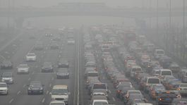 Prispievajú k šíreniu COVID-19 aj autá? Štúdia to nepriamo potvrdzuje!