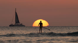 Najslávnejšiu pláž sveta do 20 rokov zhltne more. Zvrátia opatrenia jej skazu?