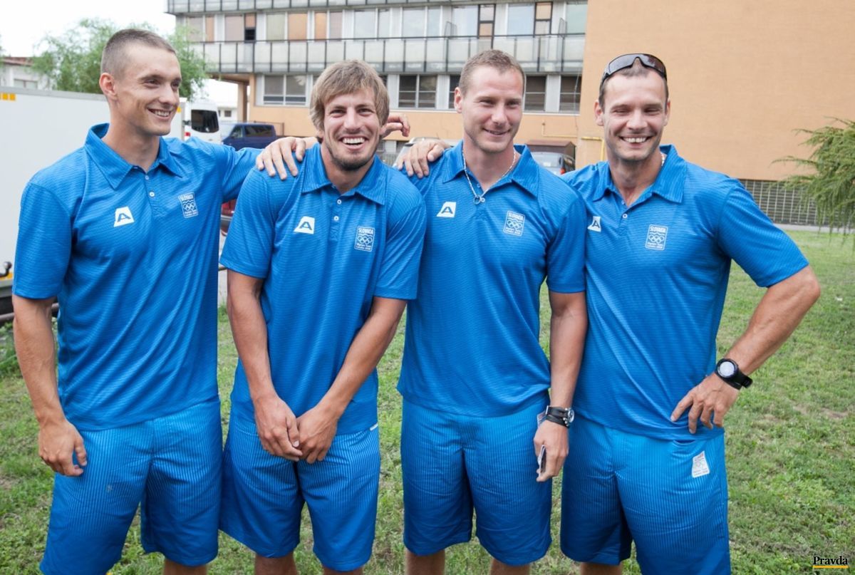 Posádka olympijského štvorkajaka z Londýna 2012...