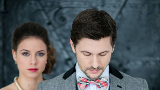 Ústrední hrdinovia Búrlivého vína v podaní Nely...