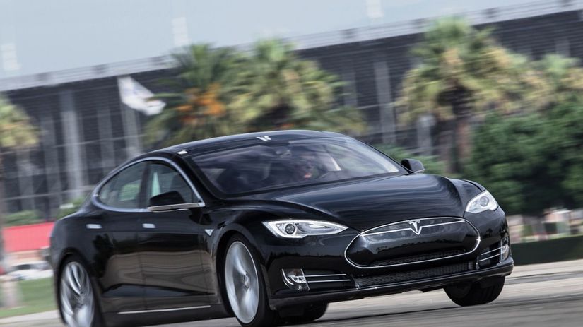 Tesla S možno nie je taká dokonalá ako jej...