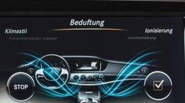 Mercedes vyhral boj s Francúzmi o náplň klimatizácie. Môže predávať