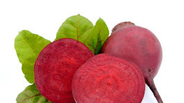 Cviklu pre pekné nechty aj ako liek proti chrípke