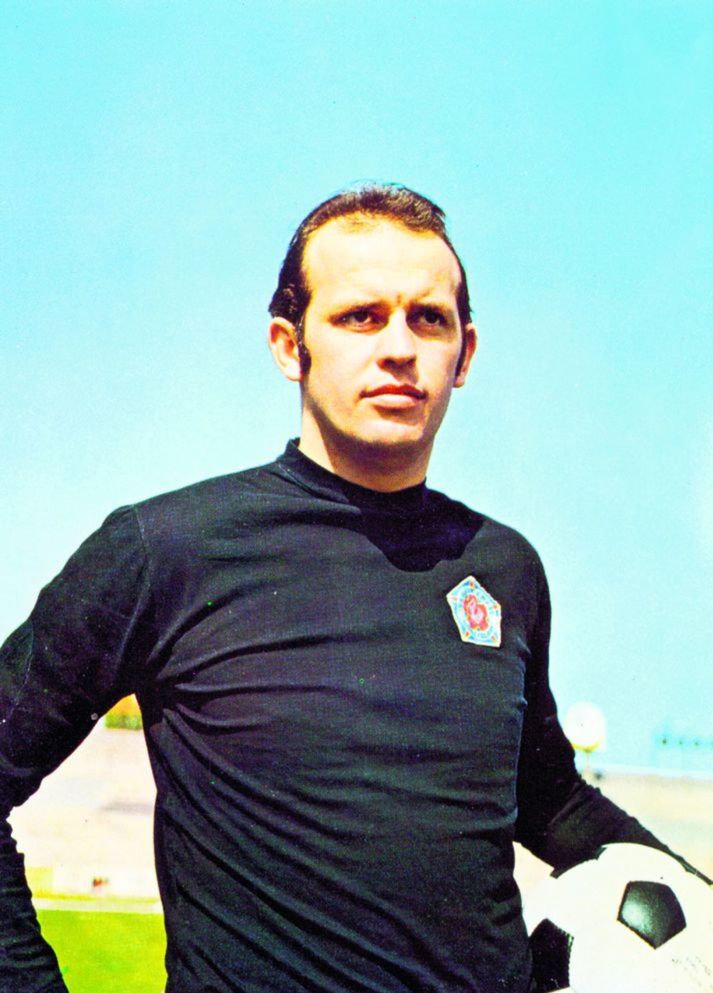 Alexander Vencel odchytal v drese Slovana...