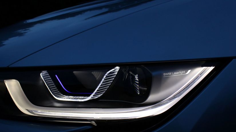 BMW - laserové svetlá