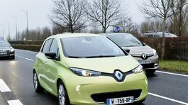 Renault Next Two: Zoe vie jazdiť a parkovať aj bez vodiča