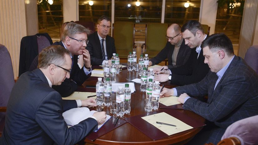 Ukrajina, Štefan Füle, rokovanie, opoziční lídri