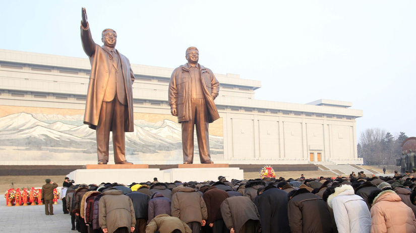 Severná Kórea, Kim Čong-il, Kim Ir-sen