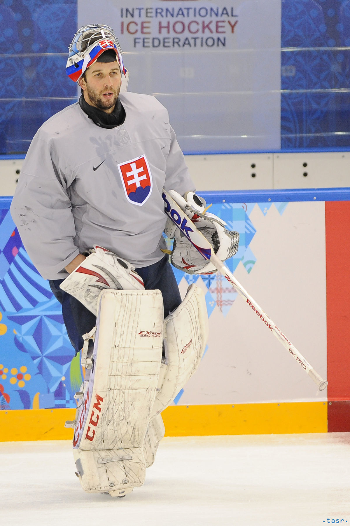 Slovenský brankár Ján Laco počas tréningu pred...