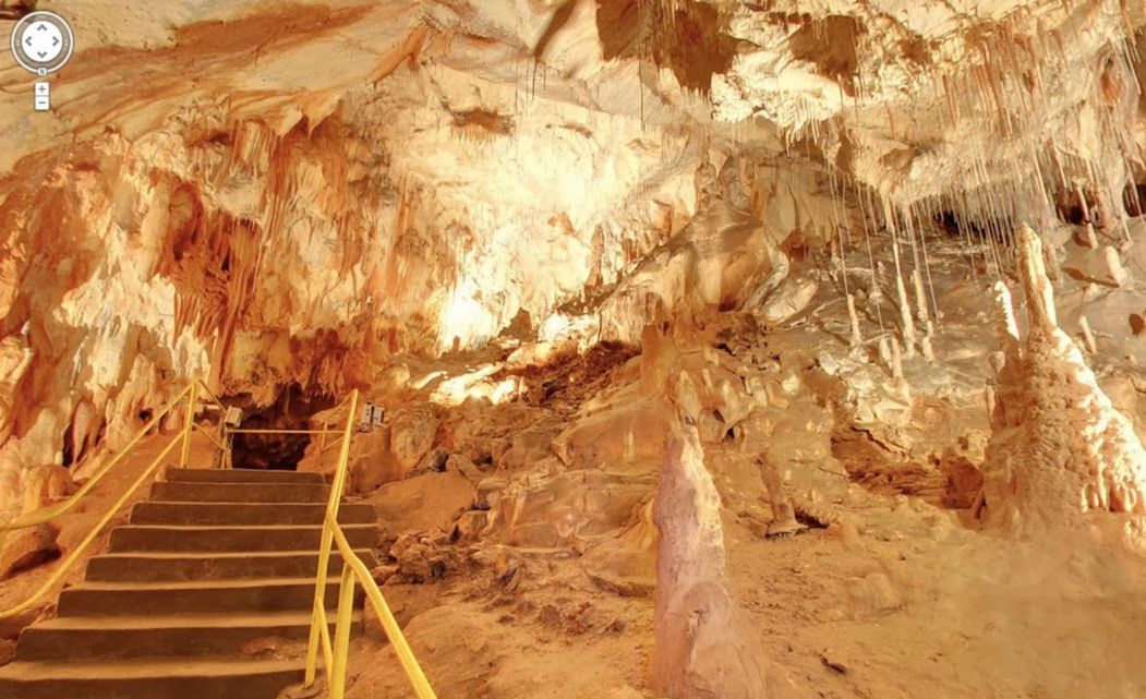 Gombasecká jaskyňa v službe Google Street View.