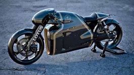 Lotus C-01
