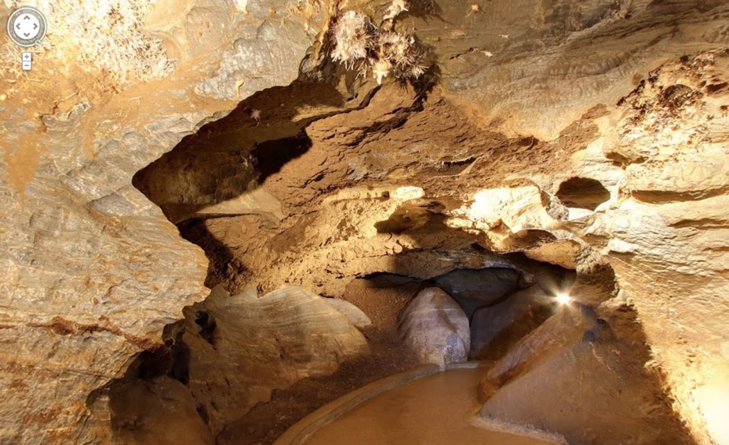 Ochtinská aragonitová jaskyňa v službe Google...