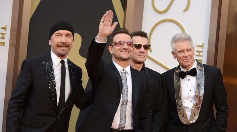 The Edge, Bono, Larry Mullen, Jr., a Adam Clayton