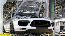 Nemecké úrady vyšetrujú emisie automobilky Porsche