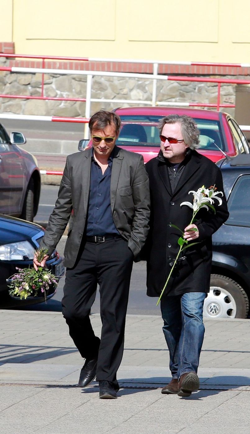 Český režisér Jan Hřebejk (vpravo) a herec Jiří...