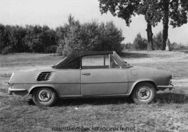 V roku 1961 vznikol prototyp verzie cabriolet...