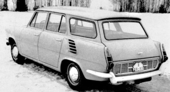 Podobný osud malo aj kombi Station Wagon. Motor...