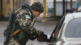 Ukrajina zrušila zákaz vstupu mužom s ruským občianstvom