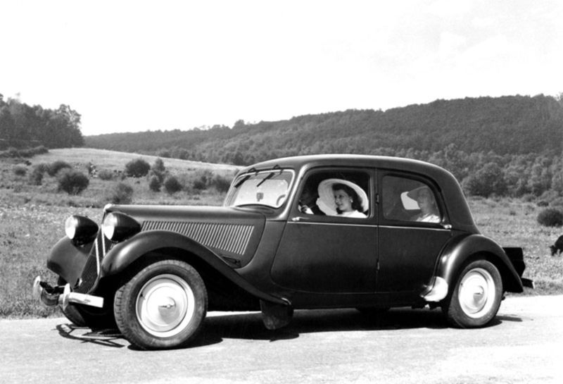 Model DS nahradil v ponuke starý Traction Avant...