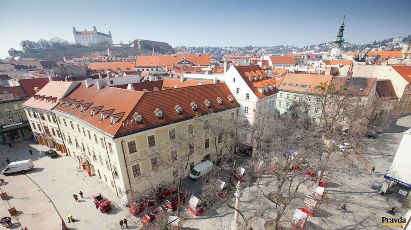 Bratislava, turisti, stare mesto, Bratislavsky...