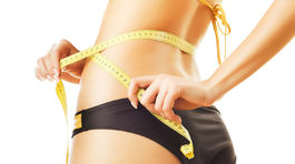 Super postavička v šortkách a tope (2)