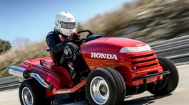 Honda Mean Mower: Najrýchlejšia kosačka zvládne 188 km/h