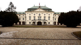 Smer by vo vláde mal sedem miest, SNS a Most tri a Sieť dve